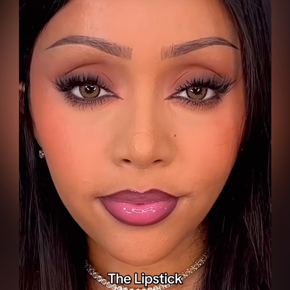 โผ๏ธ LAST ONE ๐ LIPSTICK SNOB a MACXIMAL SILKY MATTE LIPSTICK. ** NEW IN THE BOX. - Picture 11 of 14